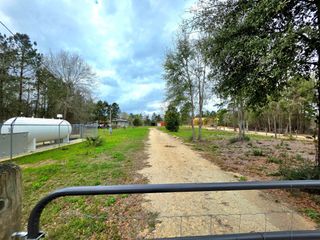 416 County Road 3773, Cleveland, TX 77327