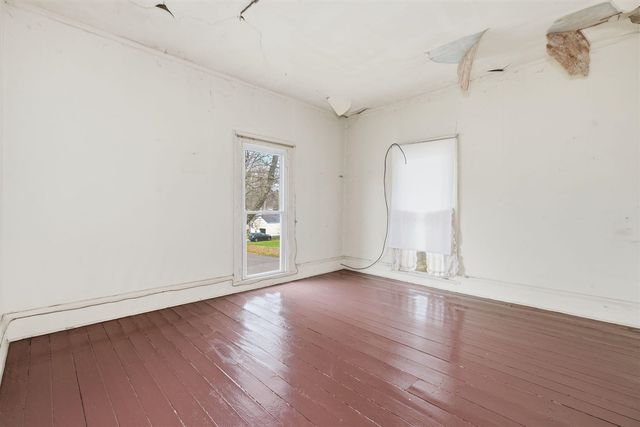 345 N Mulberry Street, Marshall, MI 49068