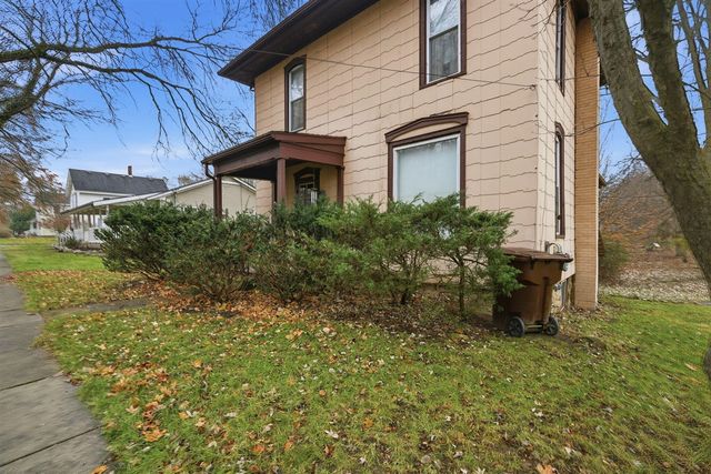 345 N Mulberry Street, Marshall, MI 49068