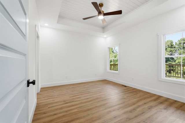 647 Forest Circle, Sparta, TN 38583