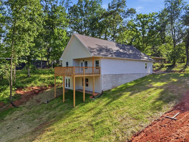 647 Forest Circle, Sparta, TN 38583
