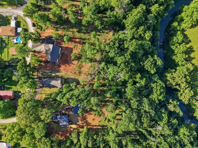 647 Forest Circle, Sparta, TN 38583