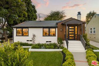 8421 Airlane Avenue, Los Angeles, CA 90045