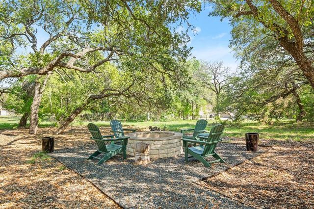 307 Bedford DR, Spicewood, TX 78669