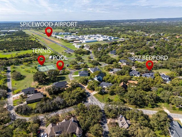 307 Bedford DR, Spicewood, TX 78669