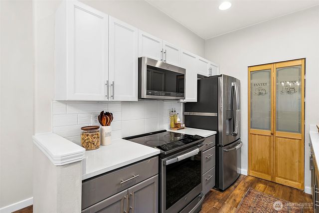 20631 12th Avenue S, Seatac, WA 98198