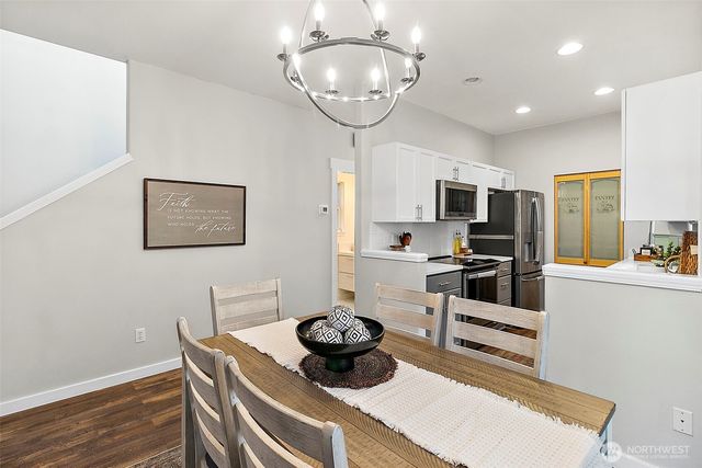 20631 12th Avenue S, Seatac, WA 98198