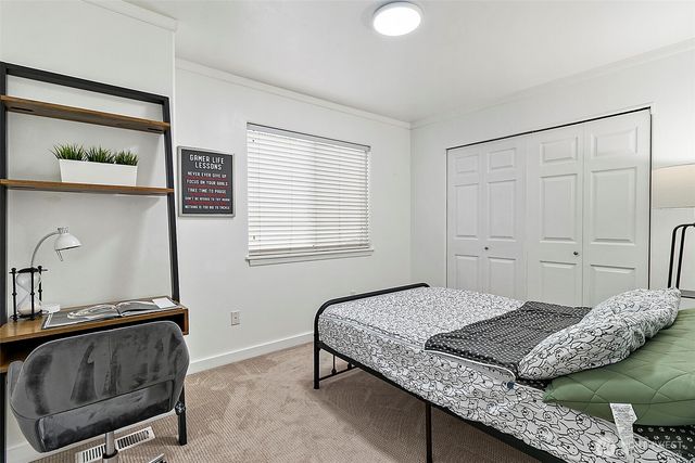 20631 12th Avenue S, Seatac, WA 98198