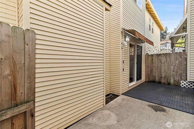 20631 12th Avenue S, Seatac, WA 98198