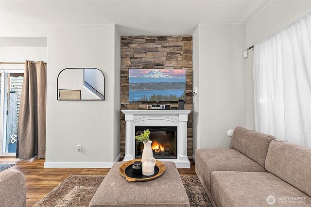 20631 12th Avenue S, Seatac, WA 98198