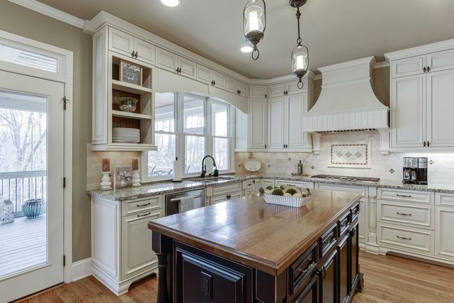 4040 Arrow Head Trail, Cumming, GA 30041