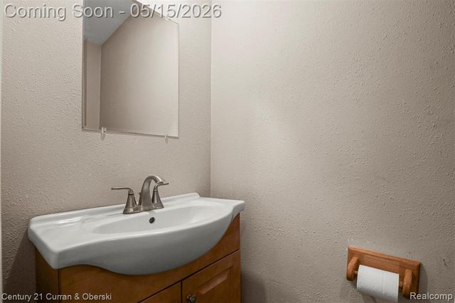 3810 Winding Way, Kalamazoo, MI 49004