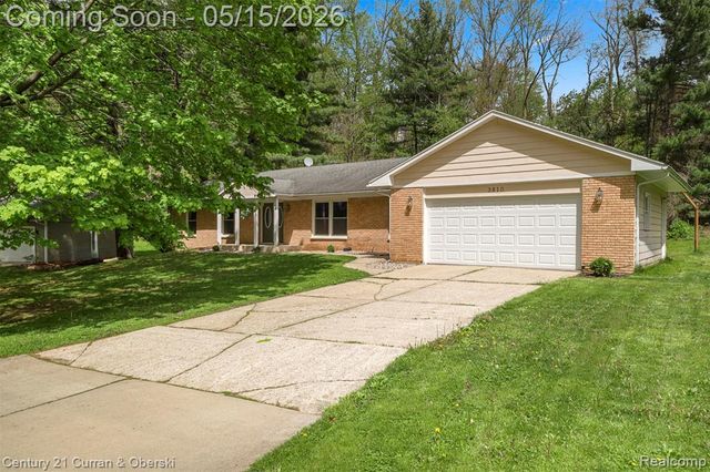 3810 Winding Way, Kalamazoo, MI 49004
