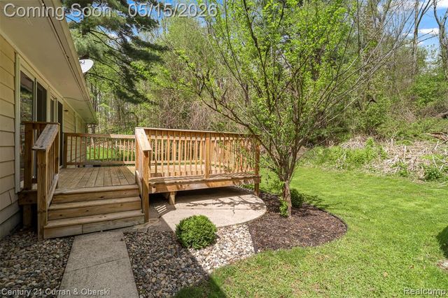 3810 Winding Way, Kalamazoo, MI 49004
