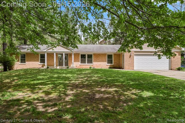 3810 Winding Way, Kalamazoo, MI 49004