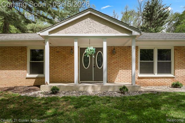 3810 Winding Way, Kalamazoo, MI 49004