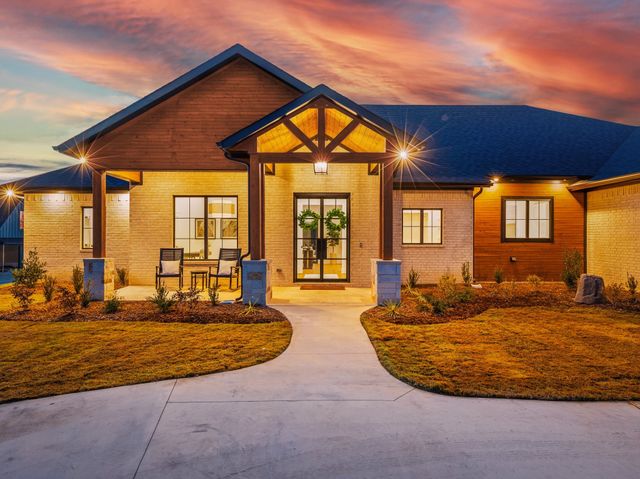 1301 Hunt Road, Gunter, TX 75058