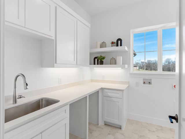 1301 Hunt Road, Gunter, TX 75058