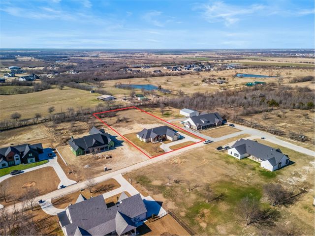 1301 Hunt Road, Gunter, TX 75058