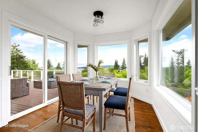 366 Samanthia Lane, Camano Island, WA 98282