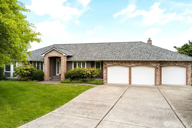 366 Samanthia Lane, Camano Island, WA 98282