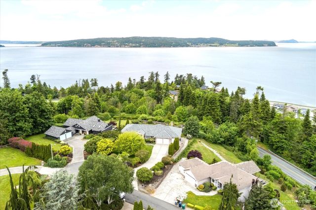 366 Samanthia Lane, Camano Island, WA 98282