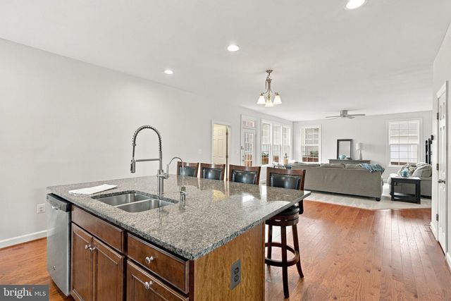 101 WALLACE LN, Stafford, VA 22554