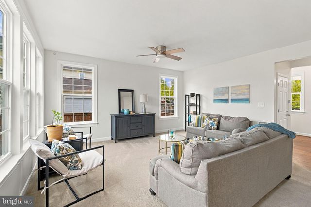 101 WALLACE LN, Stafford, VA 22554