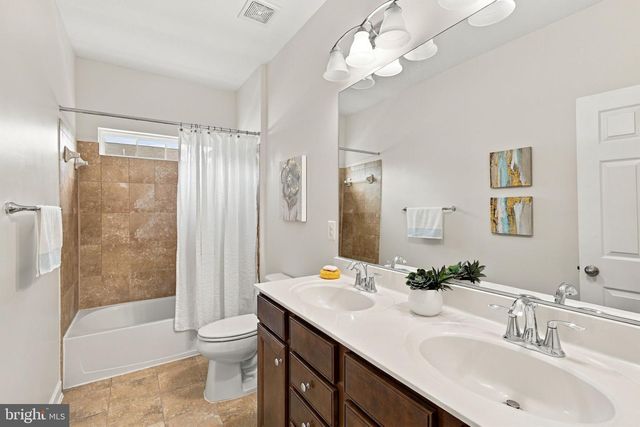 101 WALLACE LN, Stafford, VA 22554