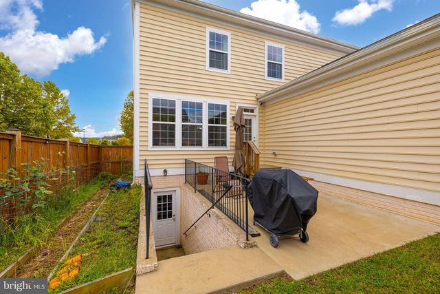 101 WALLACE LN, Stafford, VA 22554