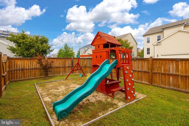 101 WALLACE LN, Stafford, VA 22554