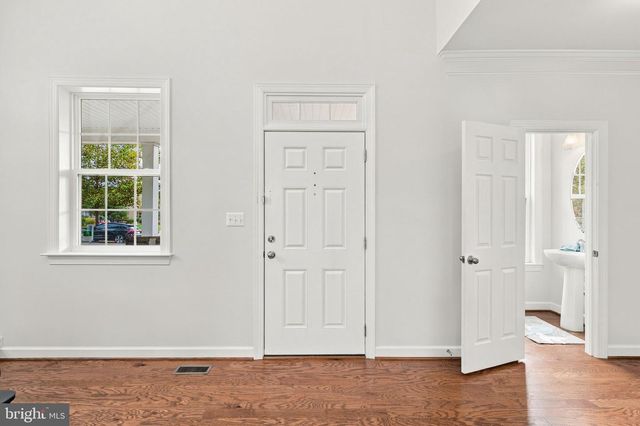 101 WALLACE LN, Stafford, VA 22554