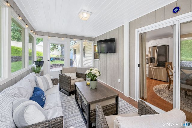 30 Maple Ave Extension, Bethel, CT 06801