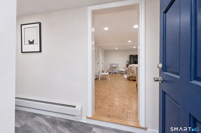 30 Maple Ave Extension, Bethel, CT 06801