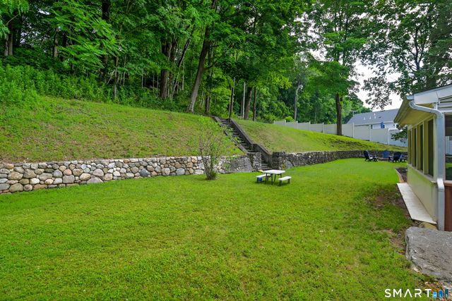 30 Maple Ave Extension, Bethel, CT 06801