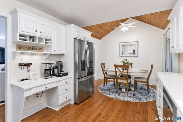 30 Maple Ave Extension, Bethel, CT 06801