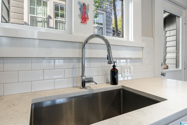 3230 CLIFF ROAD, Birmingham, AL 35205