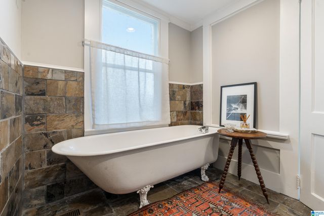 3230 CLIFF ROAD, Birmingham, AL 35205