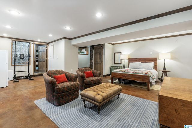 3230 CLIFF ROAD, Birmingham, AL 35205