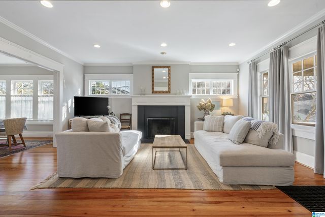 3230 CLIFF ROAD, Birmingham, AL 35205