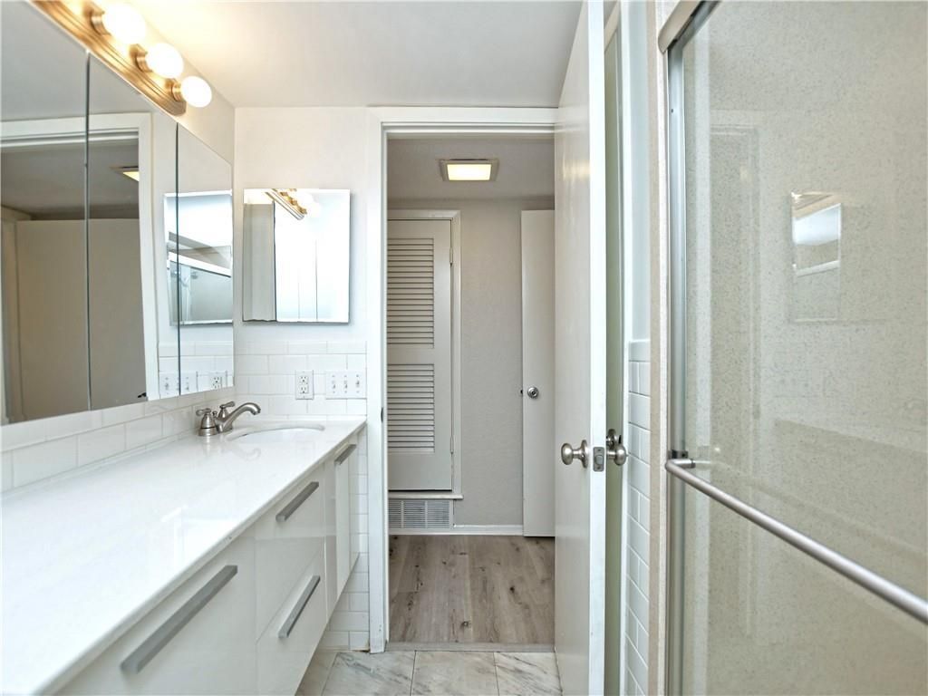 2425 Ashdale DR 53, Austin, TX 78757