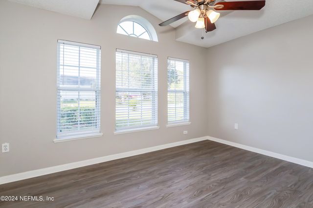 9135 SHINDLER CROSSING Drive, Jacksonville, FL 32222