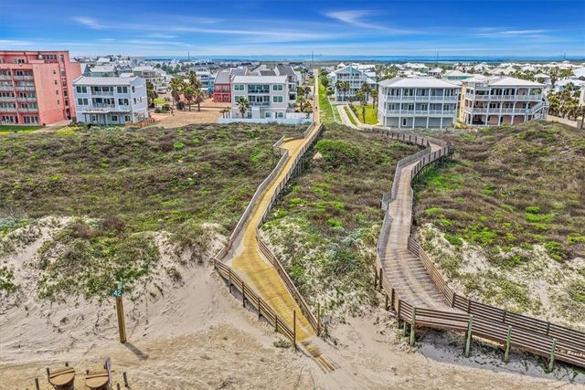 4903 State Highway 361 9, Port Aransas, TX 78373