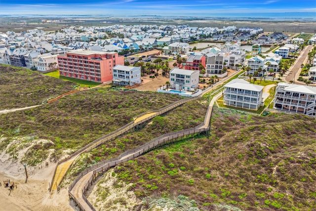 4903 State Highway 361 9, Port Aransas, TX 78373