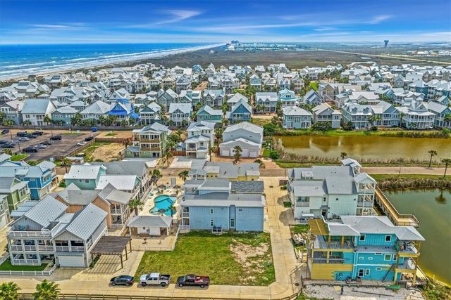4903 State Highway 361 9, Port Aransas, TX 78373