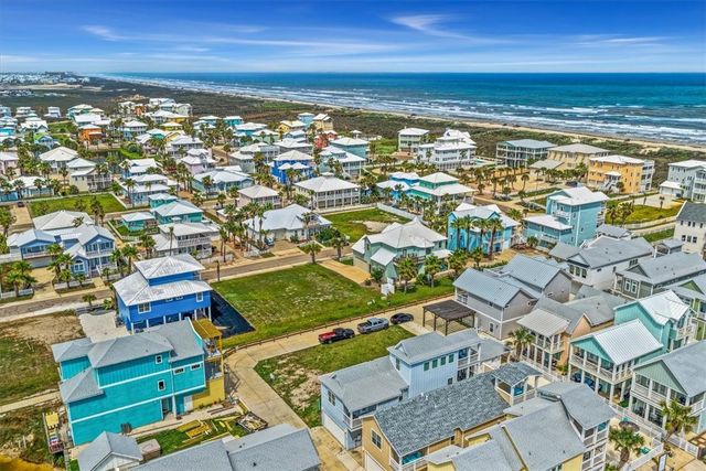 4903 State Highway 361 9, Port Aransas, TX 78373