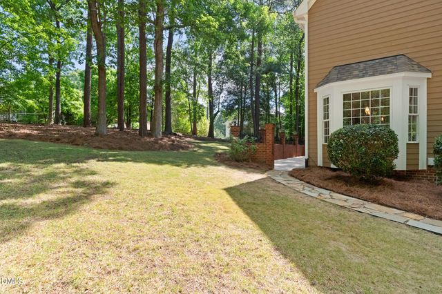 4625 Cresta Drive, Raleigh, NC 27603