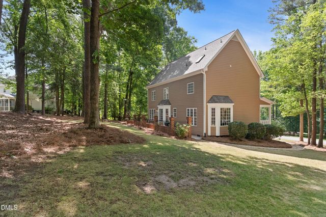 4625 Cresta Drive, Raleigh, NC 27603