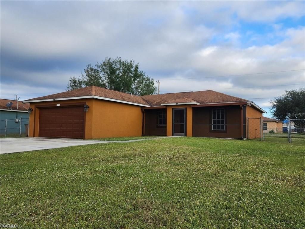 573 Bell BLVD S, Lehigh Acres, FL 33974