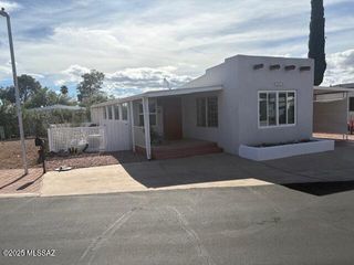 5441 W Box R Street, Tucson, AZ 85713